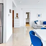 Brand New Stunning With Pool Views, Dionysus Village, Aphrodite Hills Apartamento *