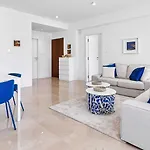 Apartamento Brand New Stunning With Pool Views, Dionysus Village, Aphrodite Hills