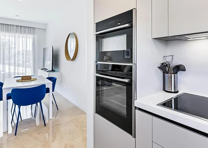 Apartamento Brand New Stunning With Pool Views, Dionysus Village, Aphrodite Hills