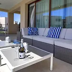 Daire Brand New Stunning With Pool Views, Dionysus Village, Aphrodite Hills *