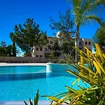 Brand New Stunning With Pool Views, Dionysus Village, Aphrodite Hills Appartement *