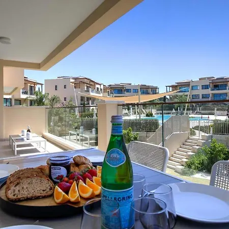 Apartman Brand New Stunning With Pool Views, Dionysus Village, Aphrodite Hills Kúklia