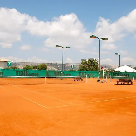 Brand New Stunning With Pool Views, Dionysus Village, Aphrodite Hills Apartman